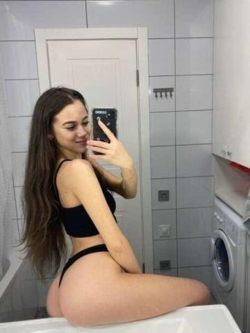 Проститутка Моника